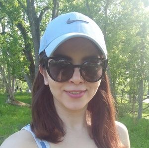 Meet your Posher, Azi